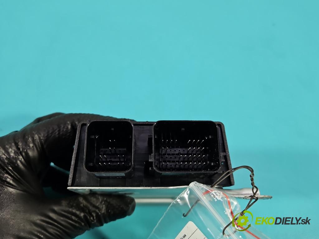 Ford C-Max II 2010-2019 1.0 EcoBoost: 125 HP manual 92 kW 998 cm3 5- riadiaca jednotka vankúše: 0285011577