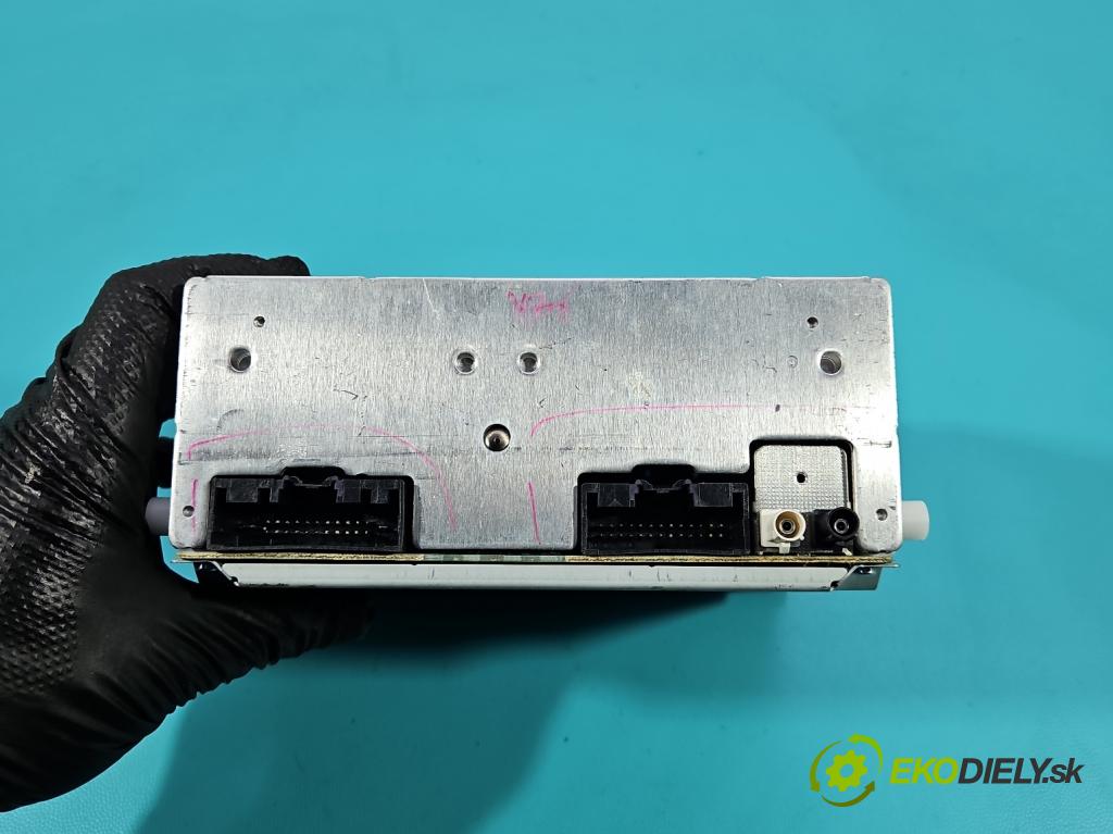 Ford C-Max II 2010-2019 1.0 EcoBoost: 125 HP manual 92 kW 998 cm3 5- Radio originál AM5T-18C815-GM