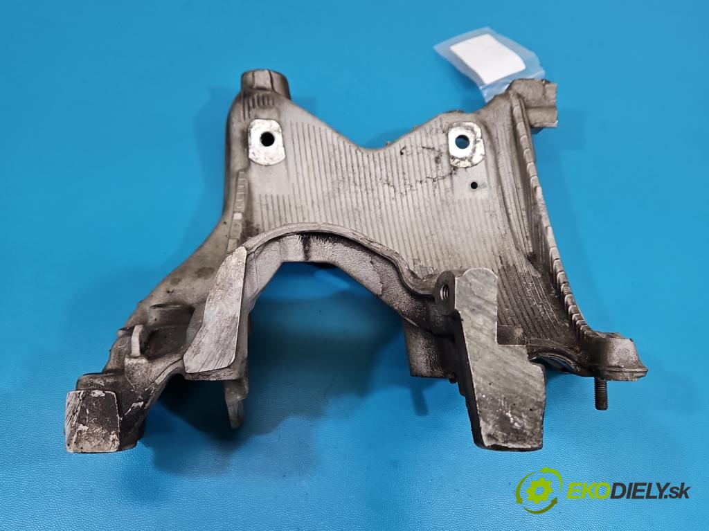 Audi A4 B9 2015-2024 2.0 TDI 190 HP automatic 140 kW 1968 cm3 5- držiak motora 8W0399295E