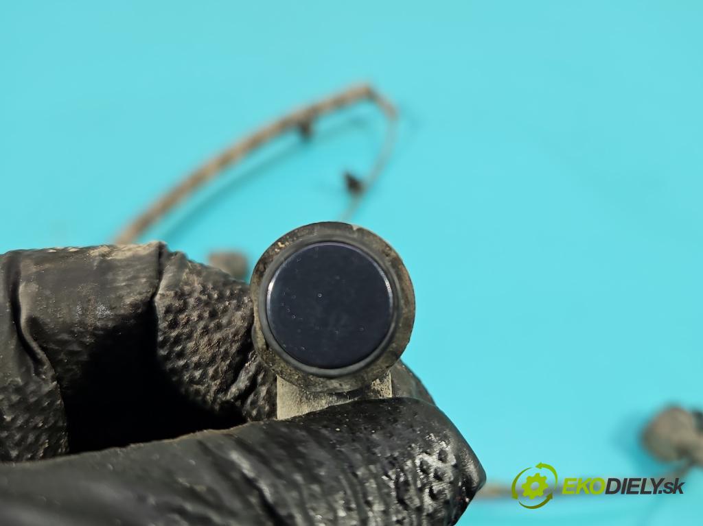 Ford C-Max II 2010-2019 1.0 EcoBoost: 125 hp manual 92 kW 998 cm3 5- snímač parkování AV6T-15K868