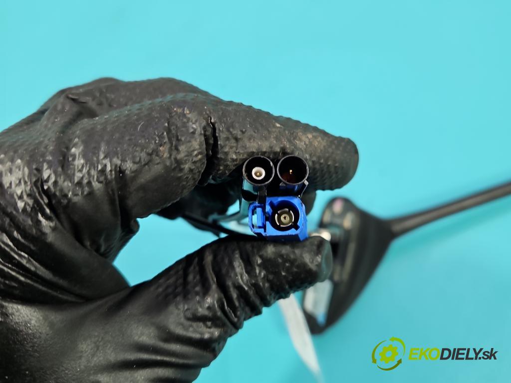 Ford C-Max II 2010-2019 1.0 EcoBoost: 125 hp manual 92 kW 998 cm3 5- Antena AM5T-18828-DE