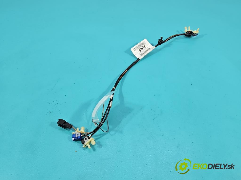 Ford C-Max II 2010-2019 1.0 EcoBoost: 125 hp manual 92 kW 998 cm3 5- Balíček: AV6T-18895-AAF