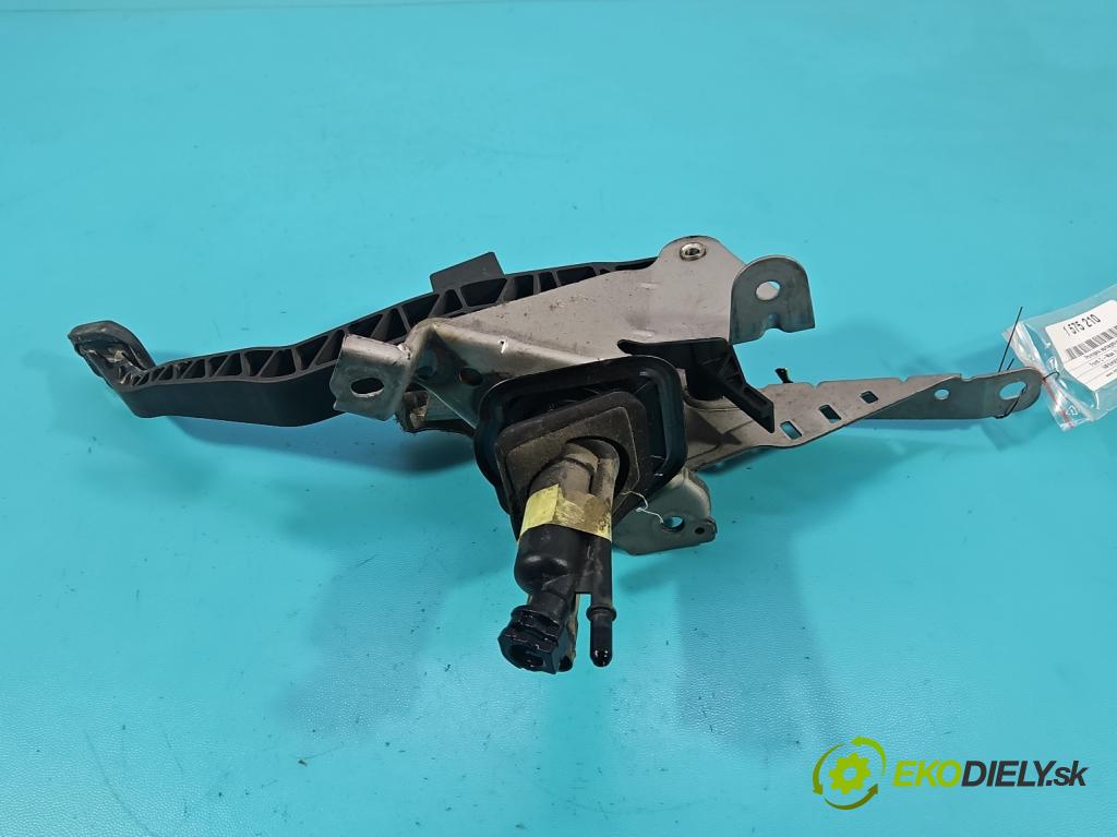 Ford C-Max II 2010-2019 1.0 EcoBoost: 125 HP manual 92 kW 998 cm3 5- pompa spojková AV61-7B633-GD