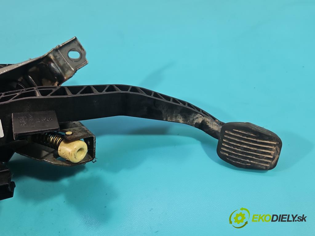 Ford C-Max II 2010-2019 1.0 EcoBoost: 125 HP manual 92 kW 998 cm3 5- pompa spojková AV61-7B633-GD