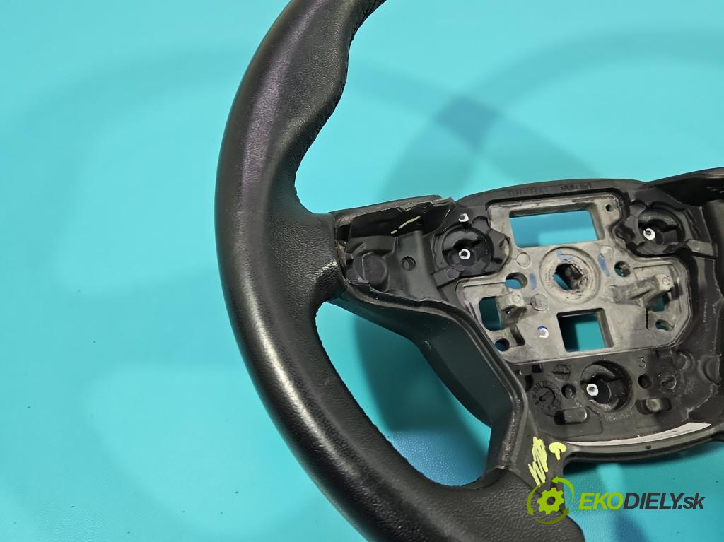 Ford C-Max II 2010-2019 1.0 EcoBoost: 125 HP manual 92 kW 998 cm3 5- volant BM513600AD (Volant)