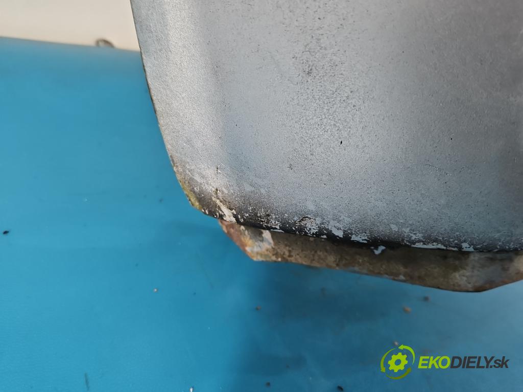 Daihatsu Feroza 1.6 16V 95 HP manual 70 kW 1589 cm3 3- blatník predné ľavý  (Blatník predný ľavý)