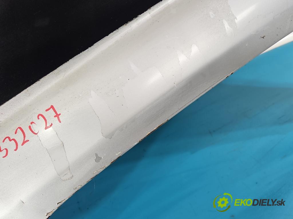 Daihatsu Feroza 1.6 16V 95 HP manual 70 kW 1589 cm3 3- blatník predné ľavý  (Blatník predný ľavý)