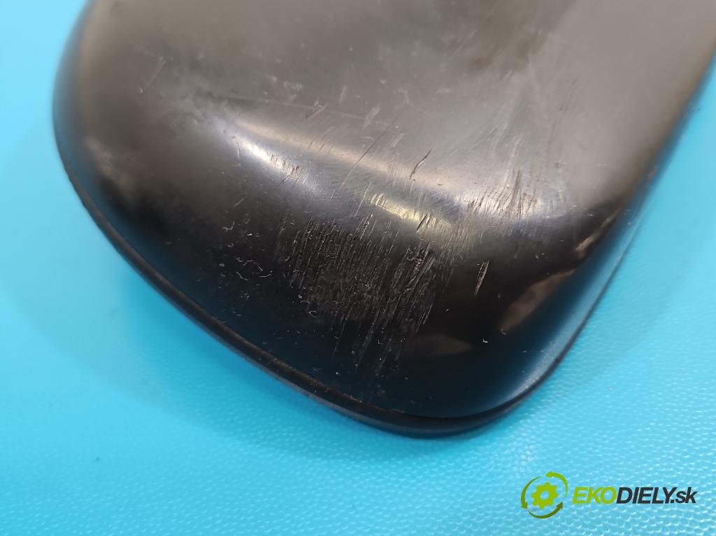 Daihatsu Feroza 1.6 16V 95 HP manual 70 kW 1589 cm3 3- zrkadlo pravé  (Kľučka dverí ostatné)