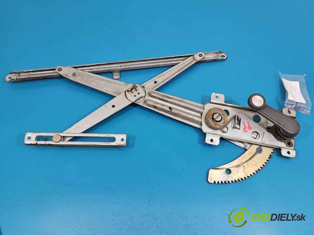 Daihatsu Feroza 1.6 16V 95 HP manual 70 kW 1589 cm3 3- mechanizmus okna predné pravý