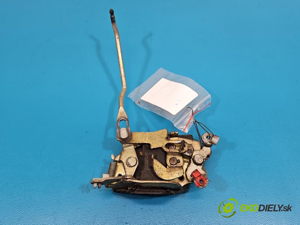 Daihatsu Feroza 1.6 16V 95 HP manual 70 kW 1589 cm3 3- zámok predné ľavý