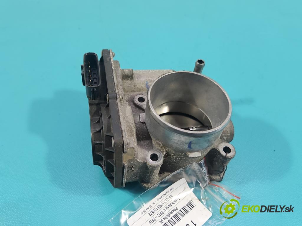 Toyota Auris II 2012-2018 1.6 16V 132  HP manual 97 kW 1598 cm3 5- klapka 22030-0T050 (Škrtiaca klapka)