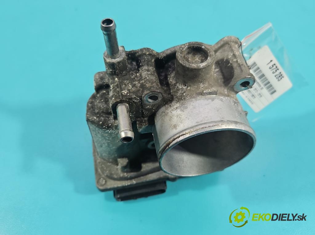 Toyota Auris II 2012-2018 1.6 16V 132  HP manual 97 kW 1598 cm3 5- klapka 22030-0T050 (Škrtiaca klapka)