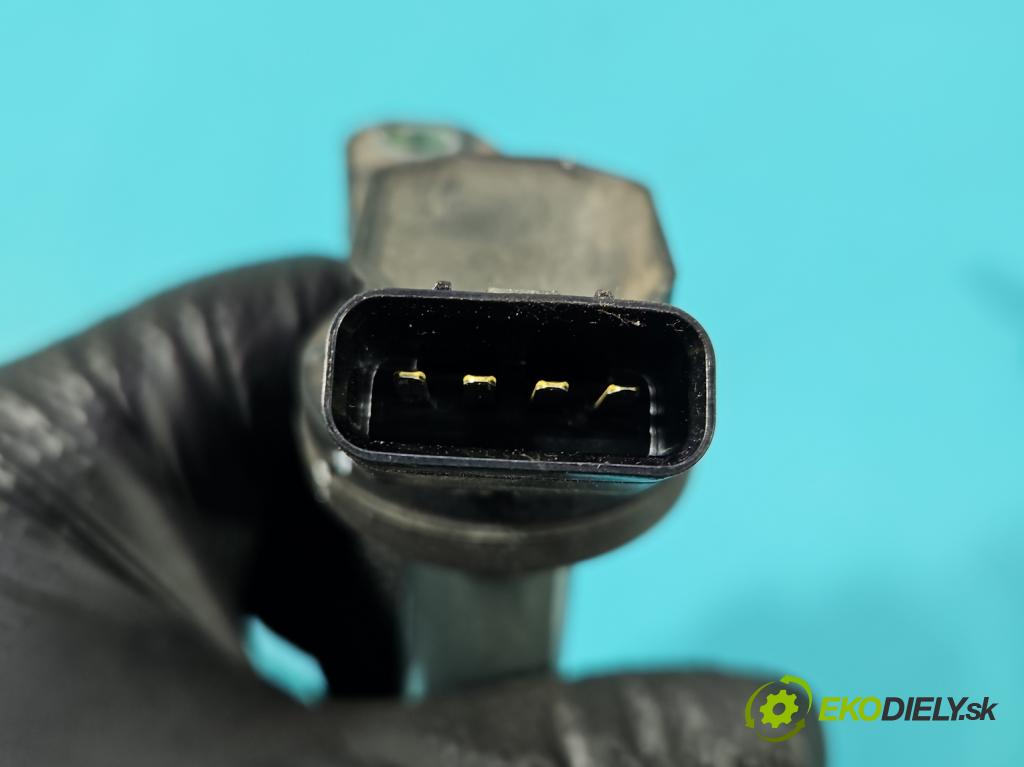 Toyota Auris II 2012-2018 1.6 16V 132  HP manual 97 kW 1598 cm3 5- cievka zapaľovacia 90919-02258 (Zapaľovacia cievka)