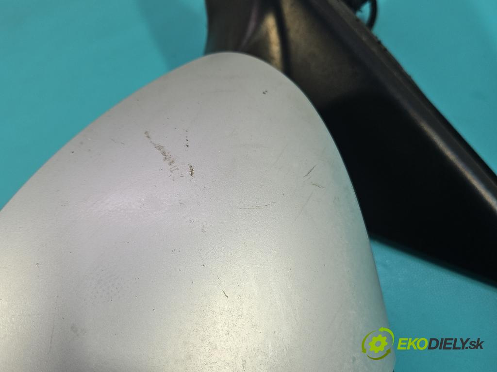 Skoda Yeti 2009-2017 2.0 tdi 110 HP manual 81 kW 1968 cm3 5- zrkadlo ľavé 5L0857933 (Kľučka dverí ostatné)