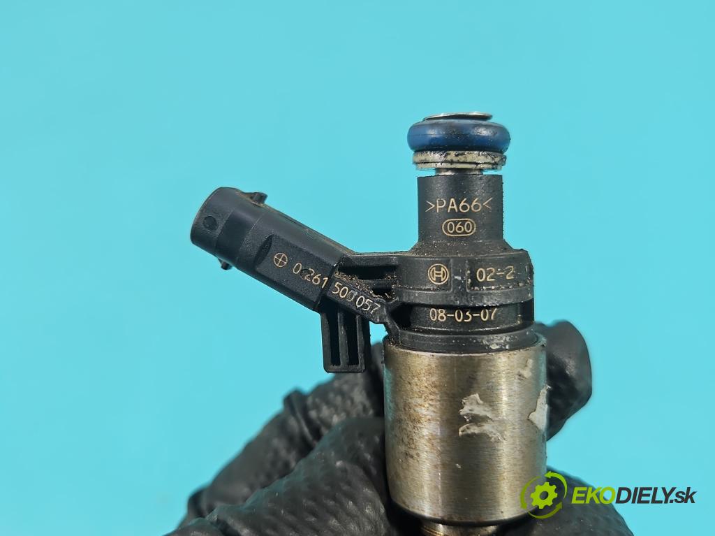 Audi A4 B8 2007-2015 1.8 TFSI 160 HP manual 118 kW 1798 cm3 5- vstrek 0261500057 (Vstrekovač paliva)