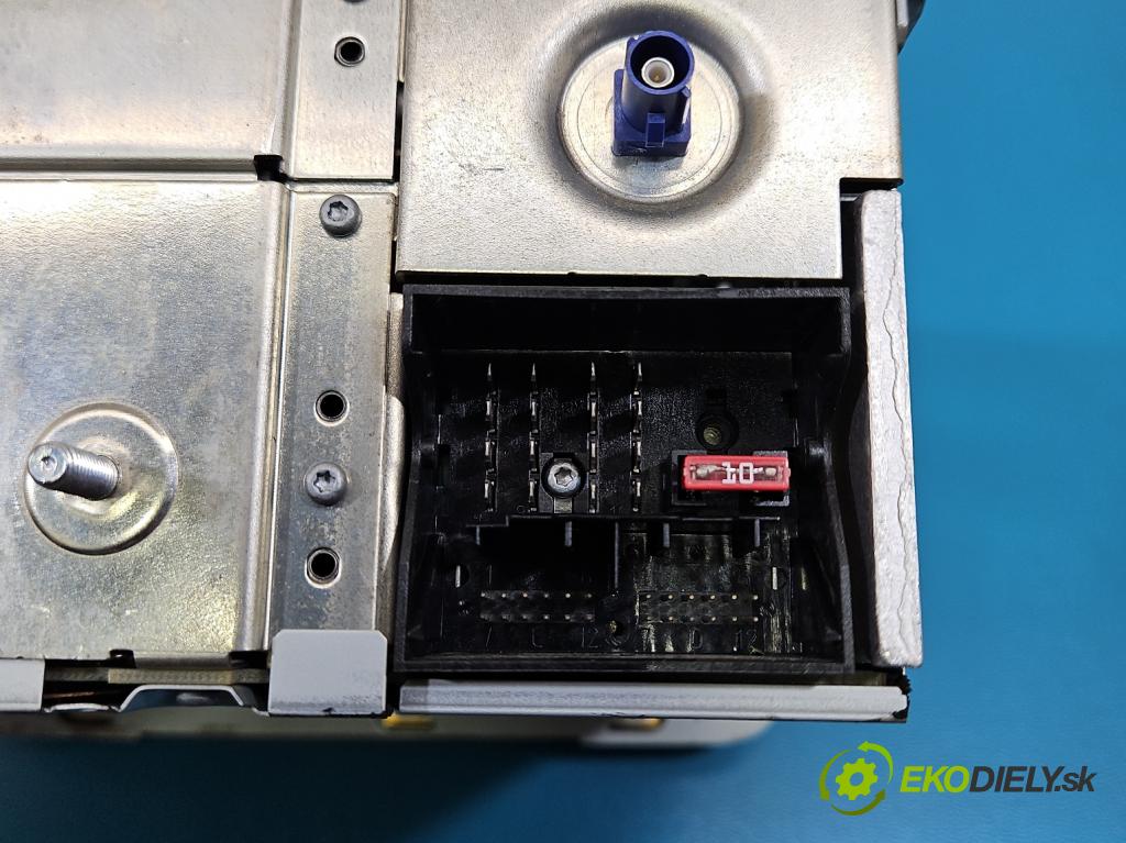 Vw Golf V 2003-2009 1.9 tdi 105 HP manual 77 kW 1896 cm3 5- Radio originál 1T0035194C