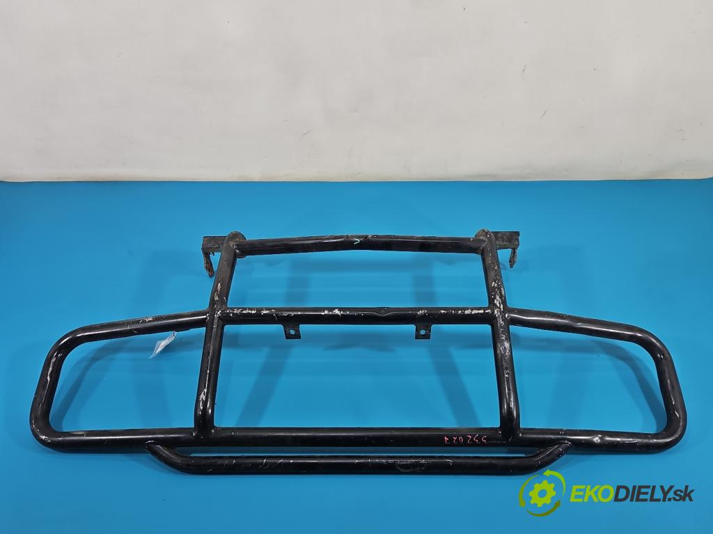 Daihatsu Feroza 1.6 16V 95 HP manual 70 kW 1589 cm3 3- Orámovanie 