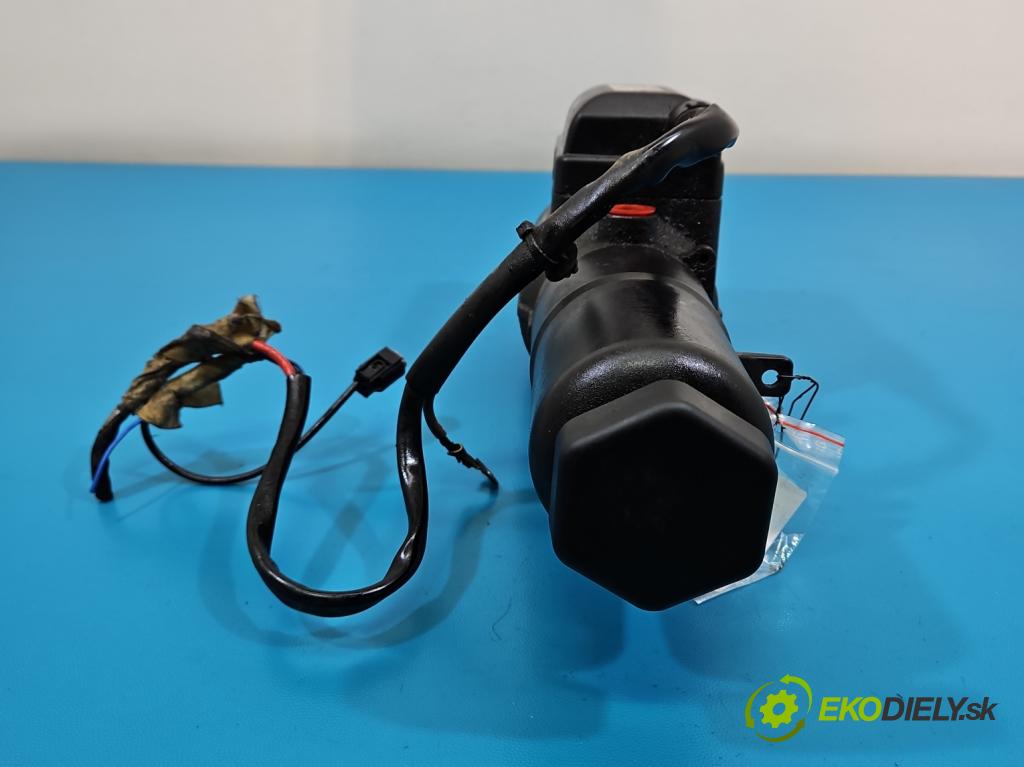 Mercedes Vaneo 1.7 cdi 91 KM automatic 67 kW 1689 cm3 5- čerpadlo posilovač A4144660101 (Servočerpadlo)