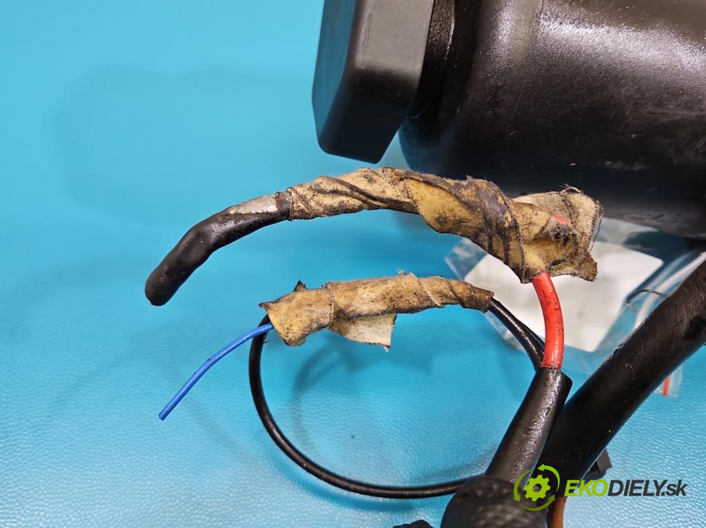 Mercedes Vaneo 1.7 cdi 91 KM automatic 67 kW 1689 cm3 5- čerpadlo posilovač A4144660101 (Servočerpadlo)