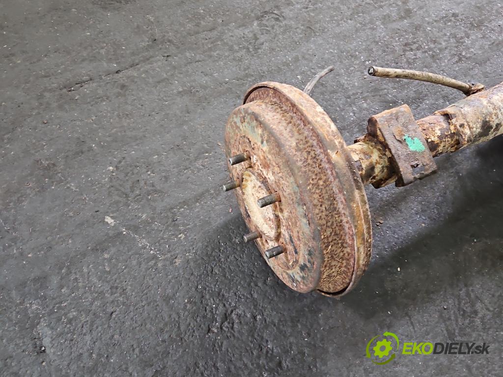 Daihatsu Feroza 1.6 16V 95 HP manual 70 kW 1589 cm3 3- Most: zadní: