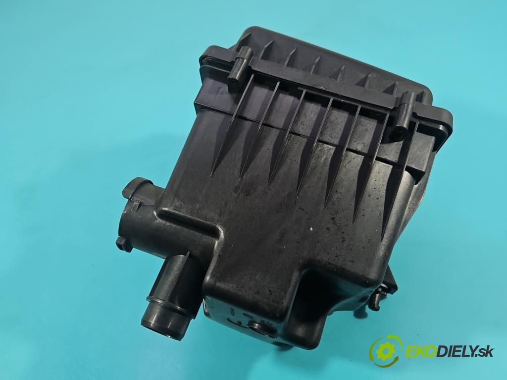 MG MG3  24- 1.5 16V 116 HP manual 85 kW 1495 cm3 5- obal filtra vzduchu 11130380 (Obal vzduchového filtra)