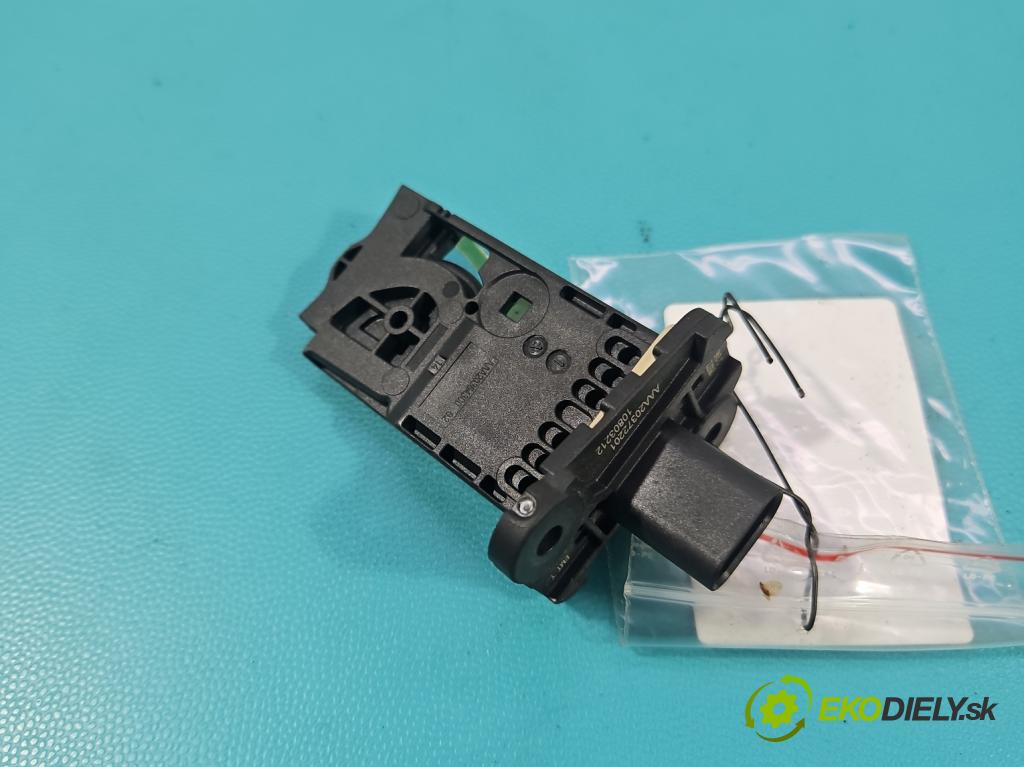 MG MG3  24- 1.5 16V 116 HP manual 85 kW 1495 cm3 5- průtokoměr: AAA20372201 (Váha vzduchu)