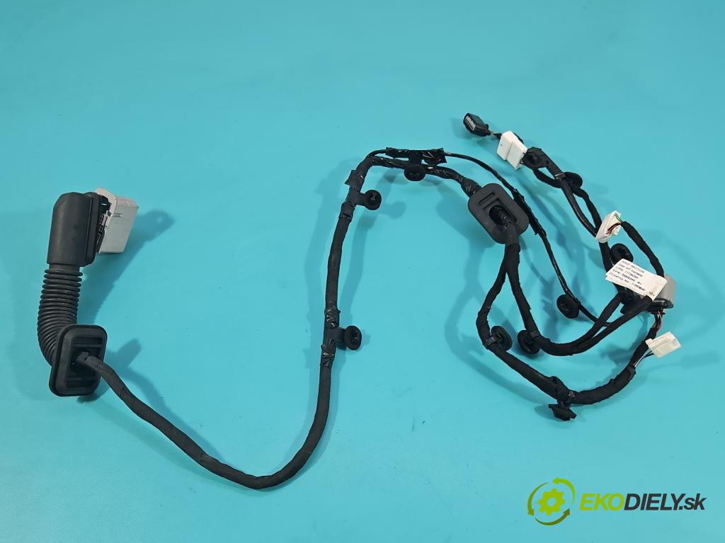 MG MG3  24- 1.5 16V 116 HP manual 85 kW 1495 cm3 5- Zväzok: dvere predné vľavo: