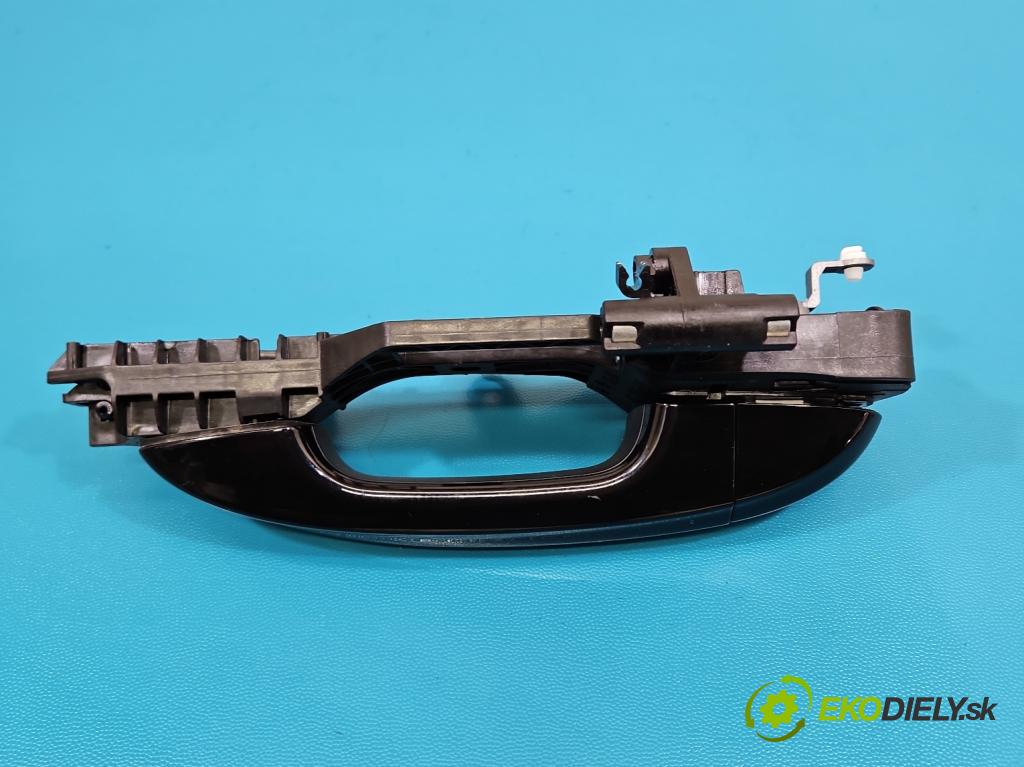 MG MG3  24- 1.5 16V 116 HP manual 85 kW 1495 cm3 5- rukoväť predné ľavé mimo:  (Kľučka dverí vonkajšia predná ľavá)