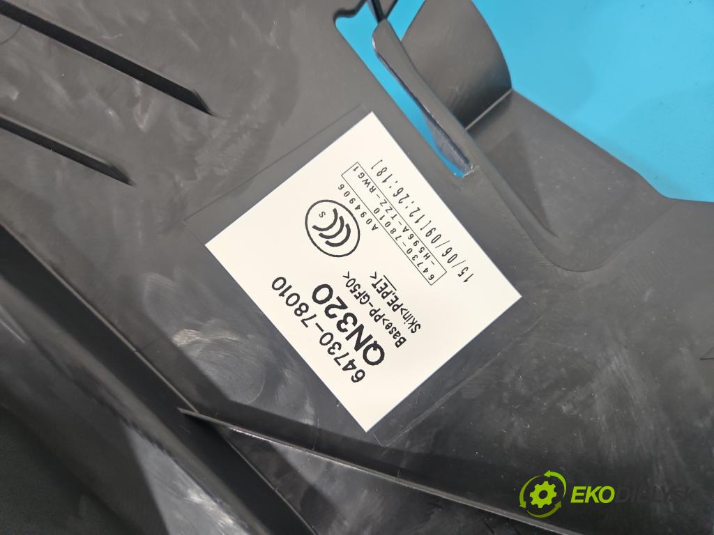 Lexus NX I 2014-2021 2.5 16V 155 HP automatic 114 kW 2494 cm3 5- Čalounictví: kufra: pravé 64730-78010