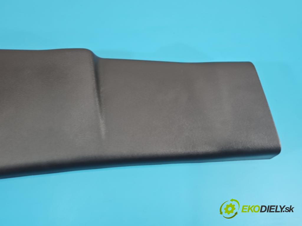 Lexus NX I 2014-2021 2.5 16V 155 HP automatic 114 kW 2494 cm3 5- kryt plast 62413-78010