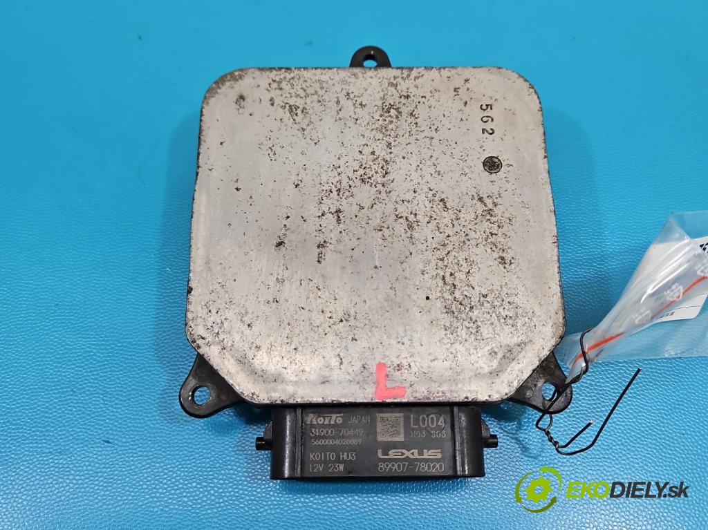 Lexus NX I 2014-2021 2.5 16V 155 hp automatic 114 kW 2494 cm3 5- modul lampy: 31900-70449