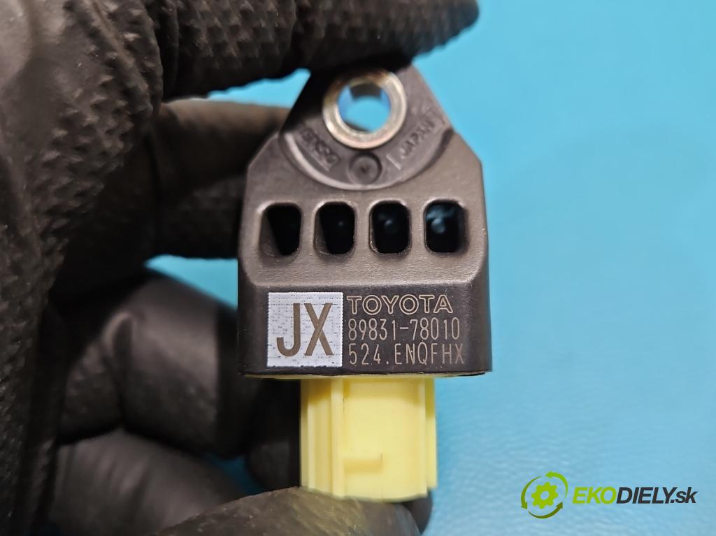 Lexus NX I 2014-2021 2.5 16V 155 HP automatic 114 kW 2494 cm3 5- snímač šokovat: 89831-78010 (Snímač nárazu)