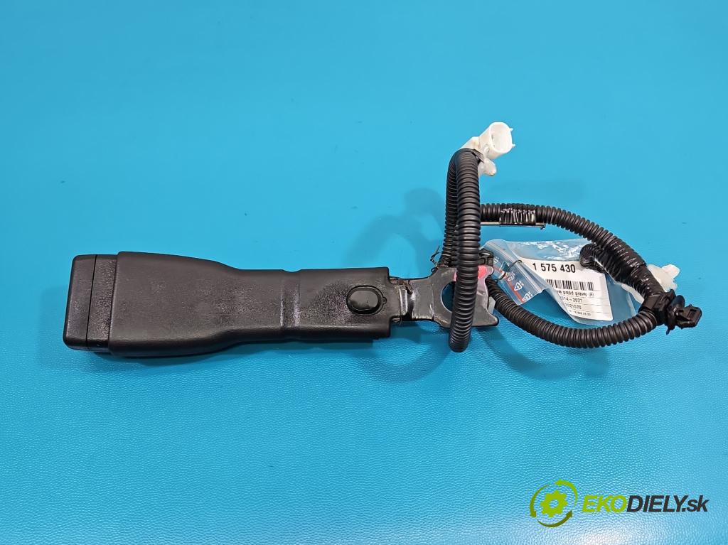 Lexus NX I 2014-2021 2.5 16V 155 HP automatic 114 kW 2494 cm3 5- pas bezpečnosť: predné pravý