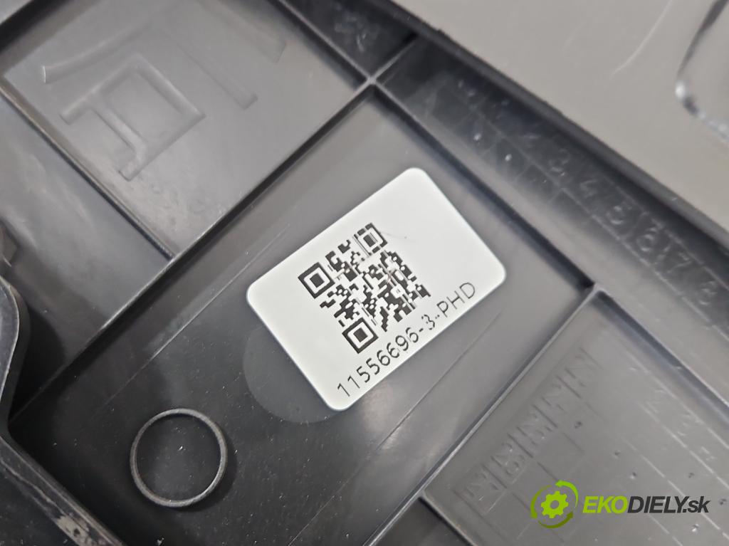 MG MG3  24- 1.5 16V 116 HP manual 85 kW 1495 cm3 5- Čalounictví: dvere zadné ľavé P11556696-5