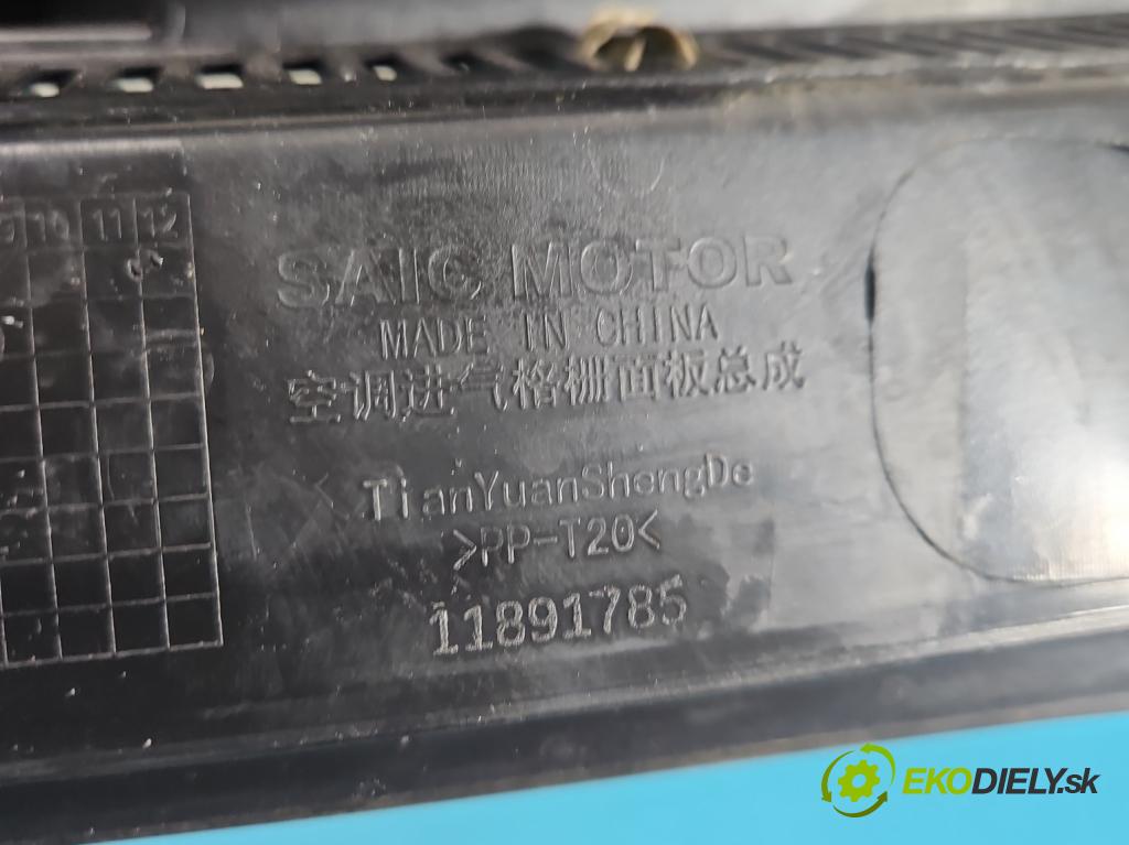 MG MG3  24- 1.5 16V 116 HP manual 85 kW 1495 cm3 5- torpédo 11891785 (Torpédo (plast pod čelným sklom))