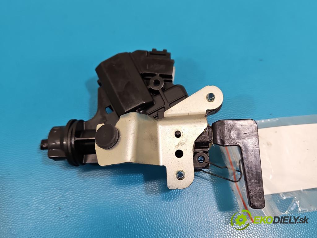 Lexus NX I 2014-2021 2.5 16V 155 hp automatic 114 kW 2494 cm3 5- Aktuátor: bačkory: nalévání paliva