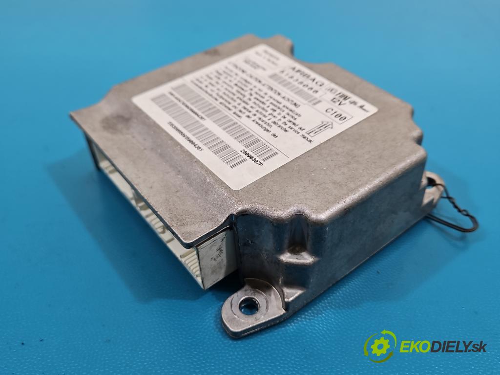 Fiat Punto Grande 1.4 8V 77 HP manual 57 kW 1368 cm3 5- riadiaca jednotka vankúše: 51838066