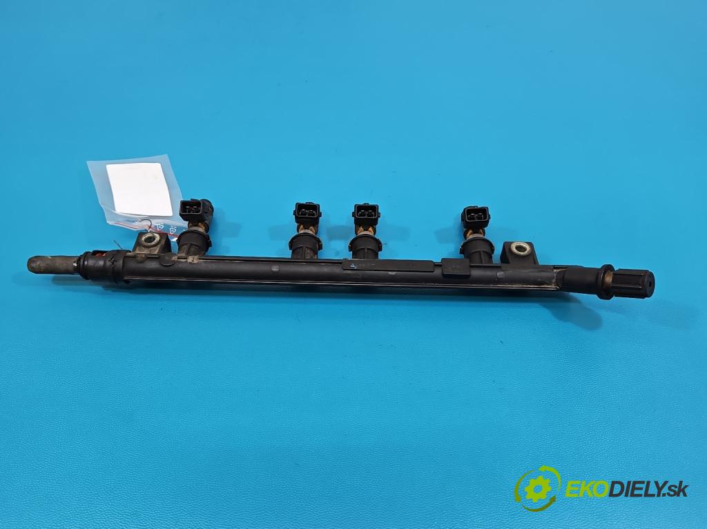 Fiat Punto Grande 1.4 8V 77 HP manual 57 kW 1368 cm3 5- vstrek IWP 160 (Vstrekovač paliva)