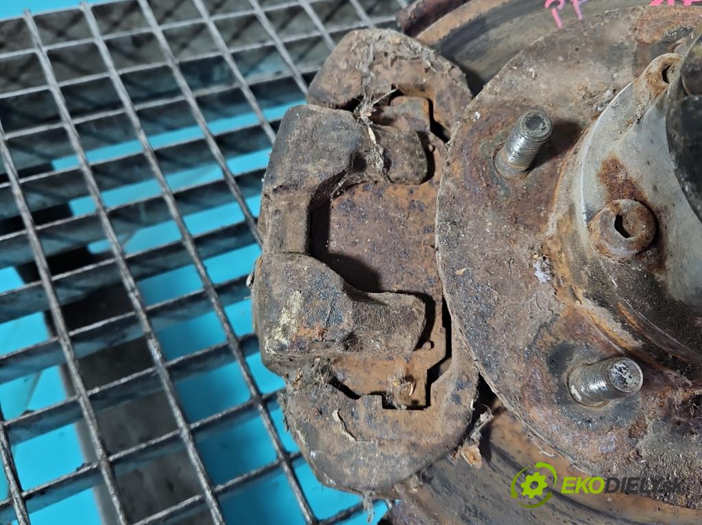 Daihatsu Feroza 1.6 16V 95 HP manual 70 kW 1589 cm3 3- brzdič predné pravý  (Kľučka dverí ostatné)