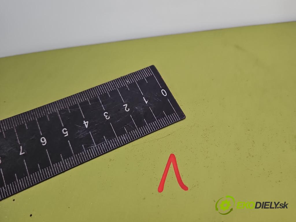 Citroen C3 Picasso 2008-2017 1.6 hdi 109 HP manual 80 kW 1560 cm3 5- zadna kufor  (Kapota zadná (kufor))