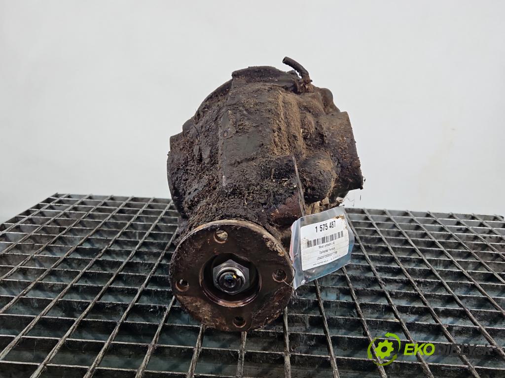 Daihatsu Feroza 1.6 16V 95 HP manual 70 kW 1589 cm3 3- Most: predný