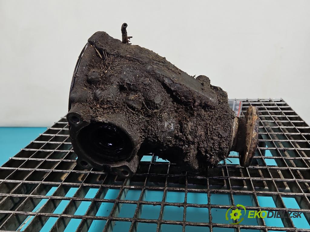 Daihatsu Feroza 1.6 16V 95 HP manual 70 kW 1589 cm3 3- Most: predný