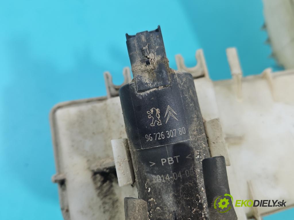 Peugeot 508 I 2010-2018 2.0 hdi 150 hp manual 110 kW 1997 cm3 5- nádržka tekutina: ostřikovačů 9686672880