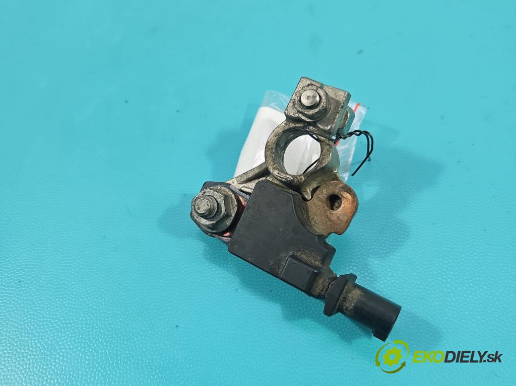 Peugeot 508 I 2010-2018 2.0 hdi 150 HP manual 110 kW 1997 cm3 5- kontakt mínus: 9801031580