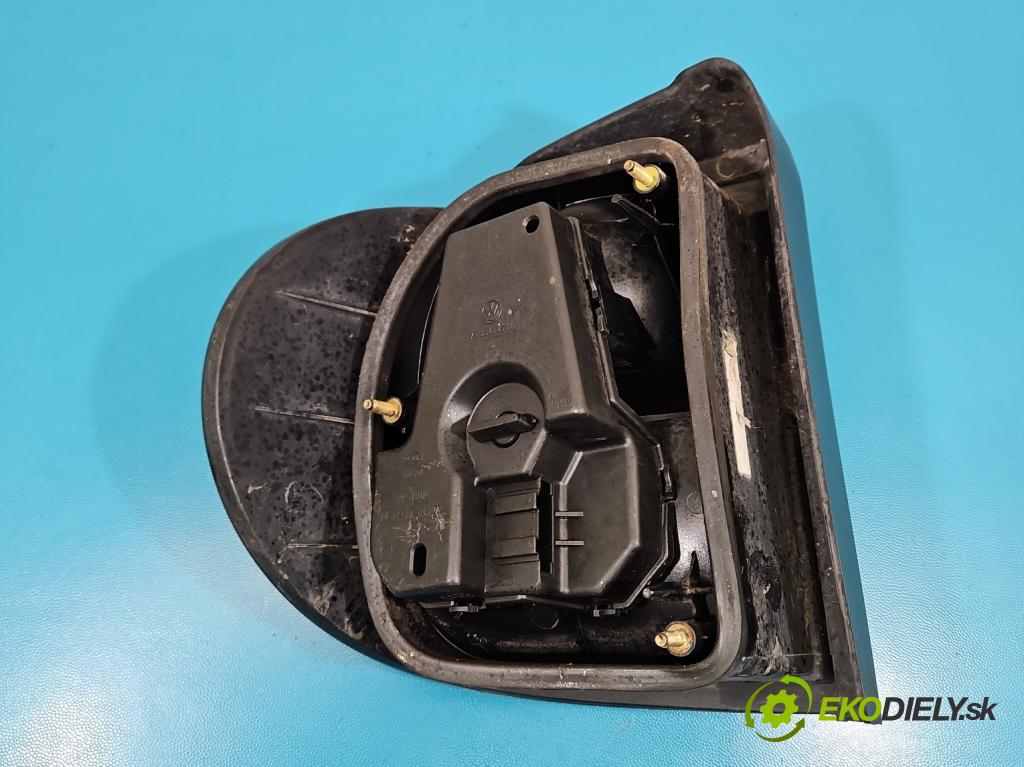 Vw Sharan I 1995-2010 2.0 8V 116 HP manual 85 kW 1984 cm3 5- svetlo / reflektor zadné pravé  (Kľučka dverí ostatné)