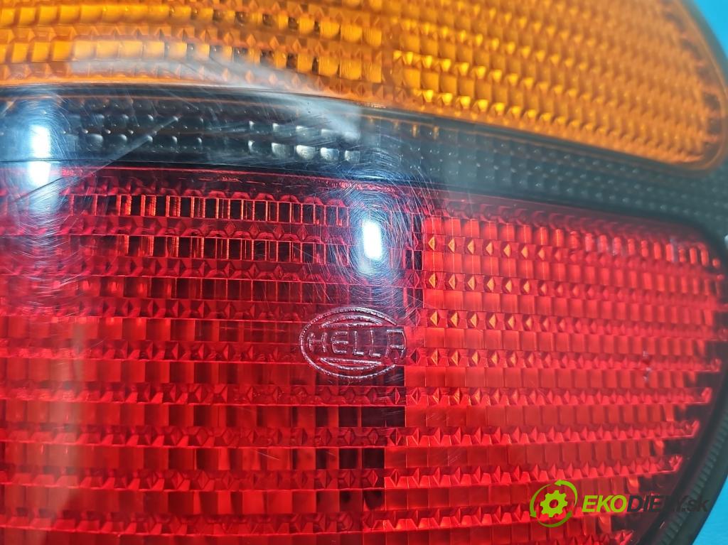 Vw Sharan I 1995-2010 2.0 8V 116 HP manual 85 kW 1984 cm3 5- svetlo / reflektor zadné pravé  (Kľučka dverí ostatné)