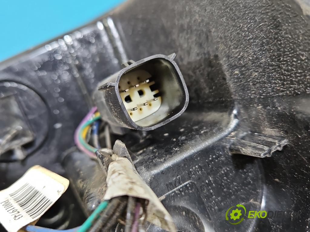 Opel Insignia A 2008-2017 2.0 cdti B20DTH: 170 HP automatic 125 kW 1956 cm3 5- svetlo / reflektor zadné pravé 39024223 (Kľučka dverí ostatné)