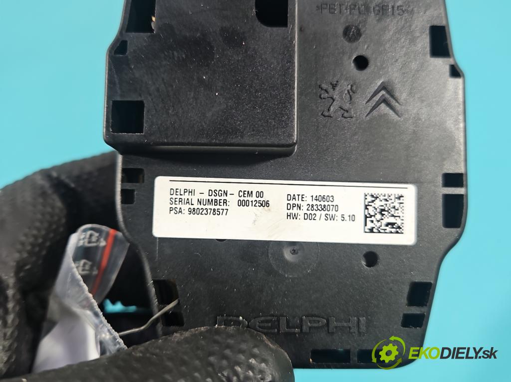 Peugeot 508 I 2010-2018 2.0 hdi 150 hp manual 110 kW 1997 cm3 5- Přepínač rádia nebo navigace: 9802378577