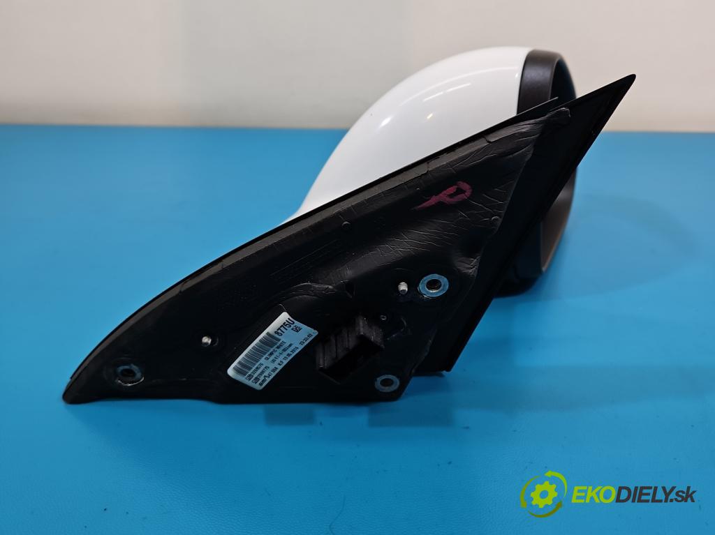 Opel Insignia A 2008-2017 2.0 cdti B20DTH 170 hp automatic 125 kW 1956 cm3 5- zpětné zrcátko pravé 13269576 (Klika dveří ostatní)