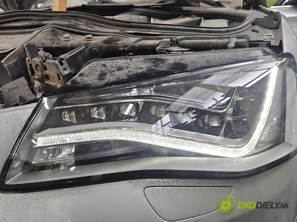 Audi A8 D4 2009-2017 2.0 TFSI 211KM automatic 155 kW 1984 cm3 4- Reflektor: ľavý 4H0941003 (Kľučka dverí ostatné)